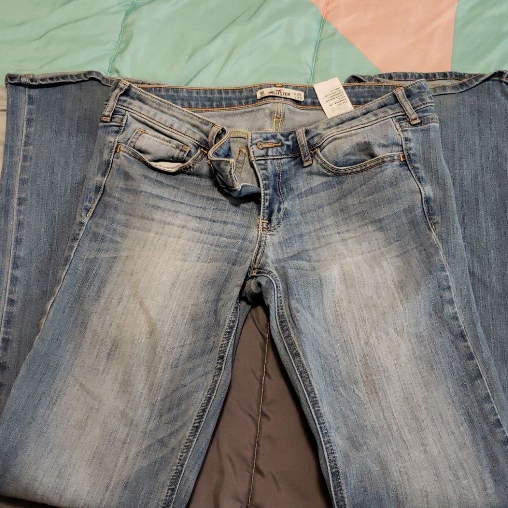 Hollister Jean's